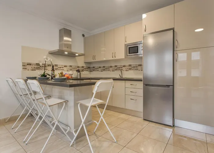 Rolycar 204 * Icod De Los Vinos